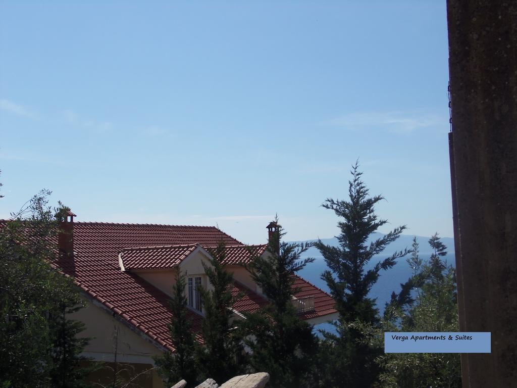 Verga Apartments & Suites Kalamata Exterior photo